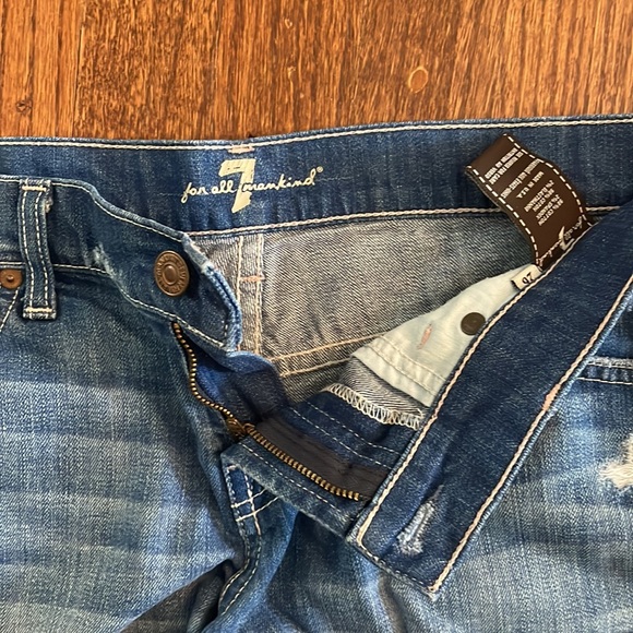 7 For All Man Kind Shorts - Picture 2 of 5